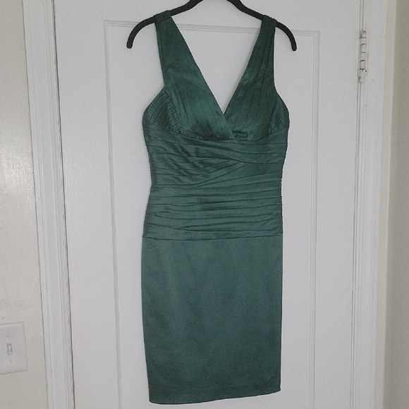 Cache Green Ruched Sheath Dress V-Neck Cocktail🏖 - Picture 1 of 8